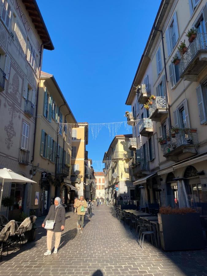 La Porta Azzurra - Casa Vacanze Como Bagian luar foto