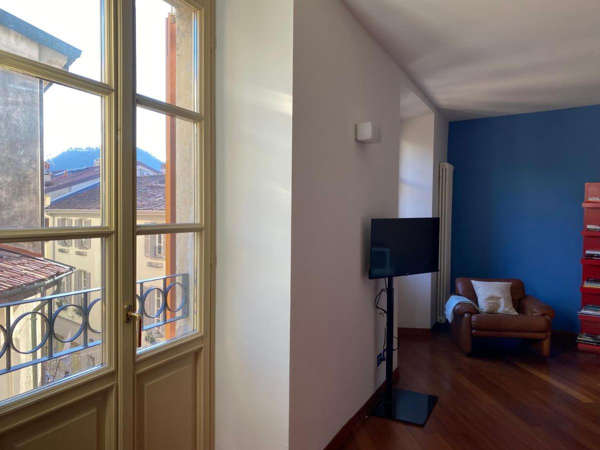 La Porta Azzurra - Casa Vacanze Como Bagian luar foto